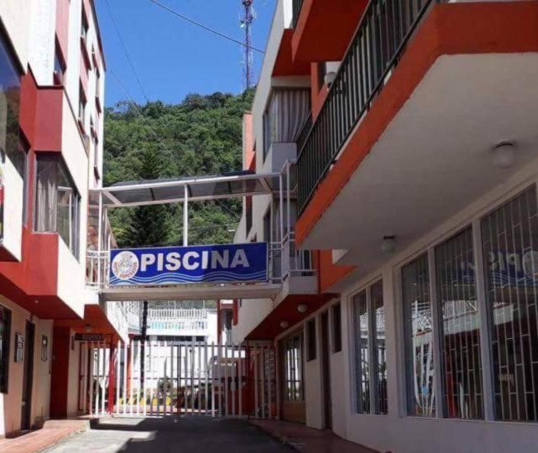 Hotel Emperador Barbosa  Exterior foto