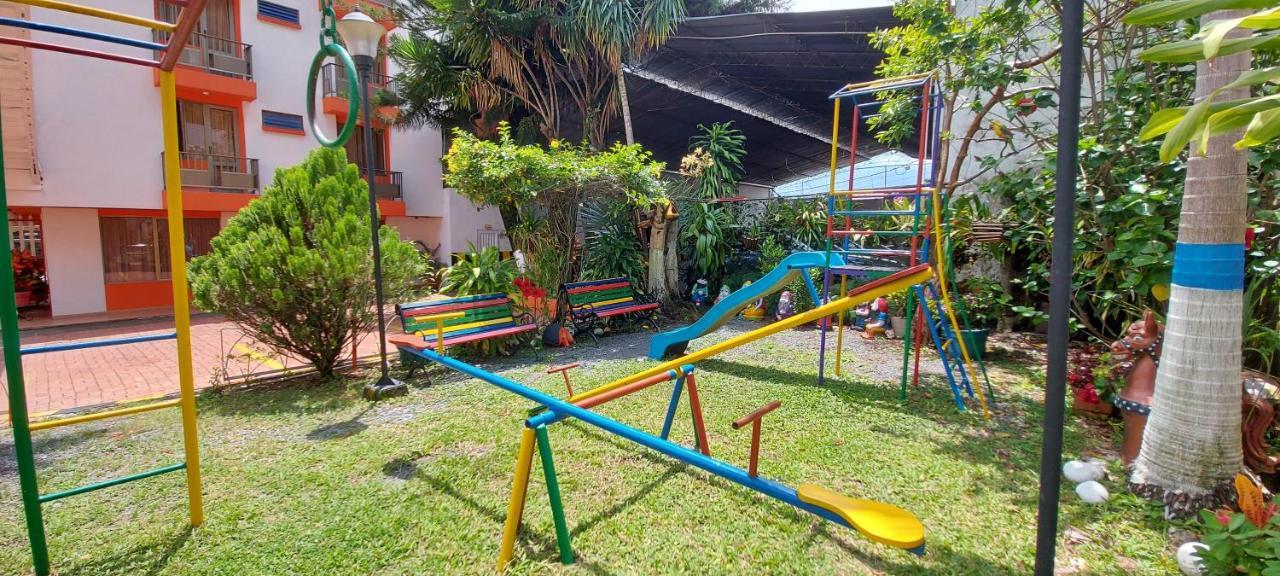 Hotel Emperador Barbosa  Exterior foto